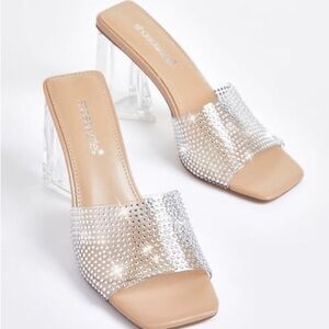 NEW Shoedazzle 8 vela Chic Silver clear Heels Transparent Block pumps slip ons